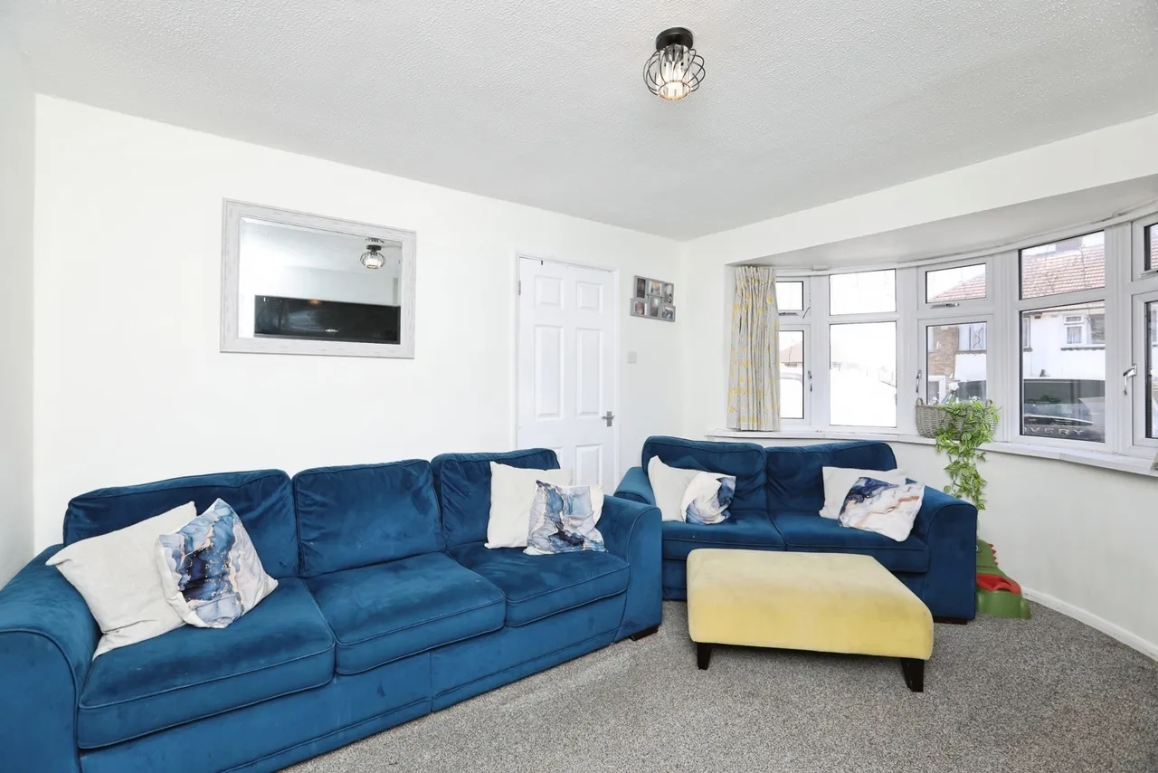 Suffolk Avenue, Rainham, Gillingham, Kent, ME8, photo 16
