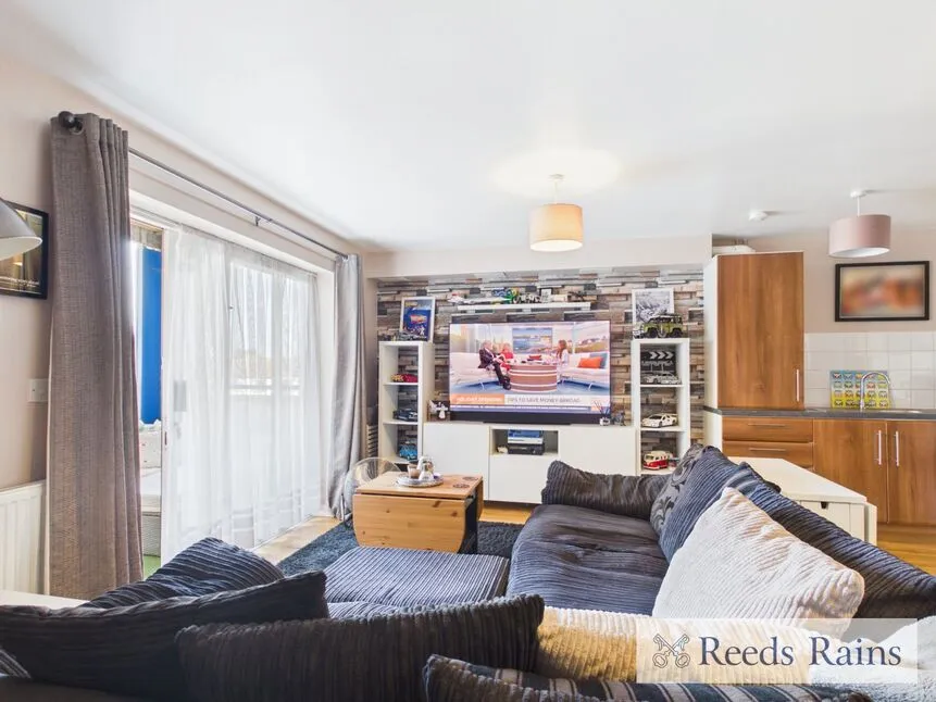 Rainham Road South, Dagenham, RM10, photo 5