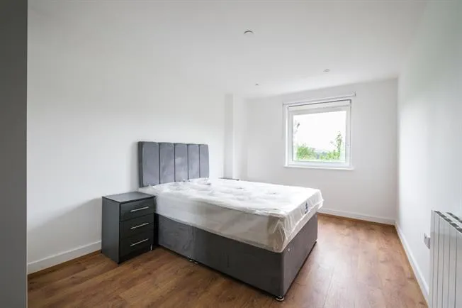 Well Farm Road, Whyteleafe, photo 5