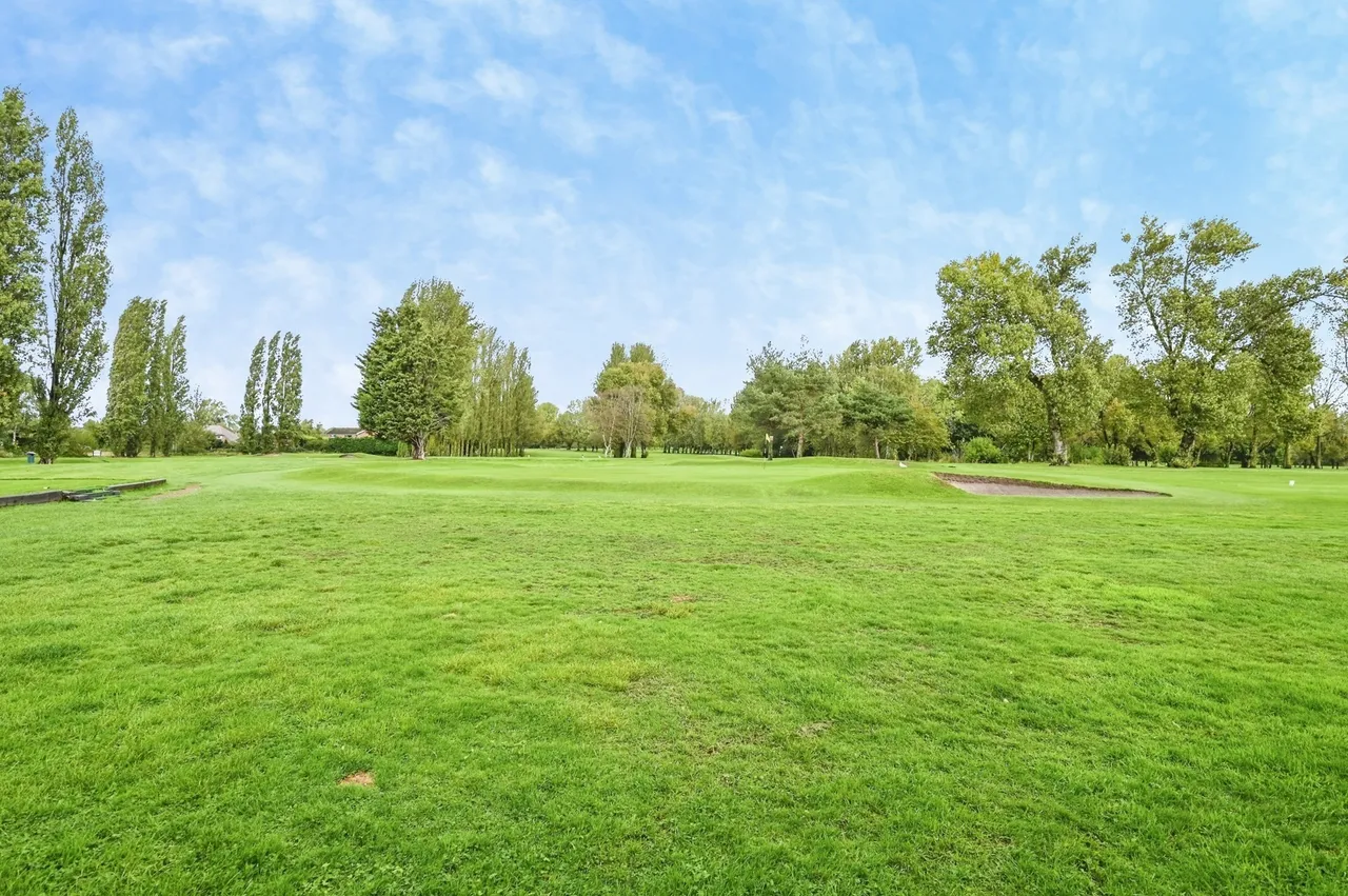 Liverpool Road, Widnes, WA8, photo 24