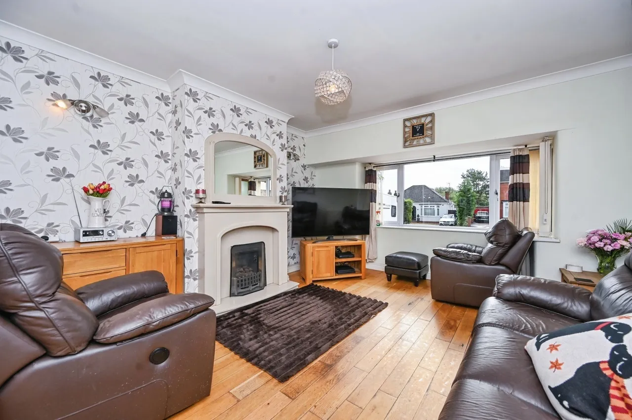 Liverpool Road, Widnes, WA8, photo 4