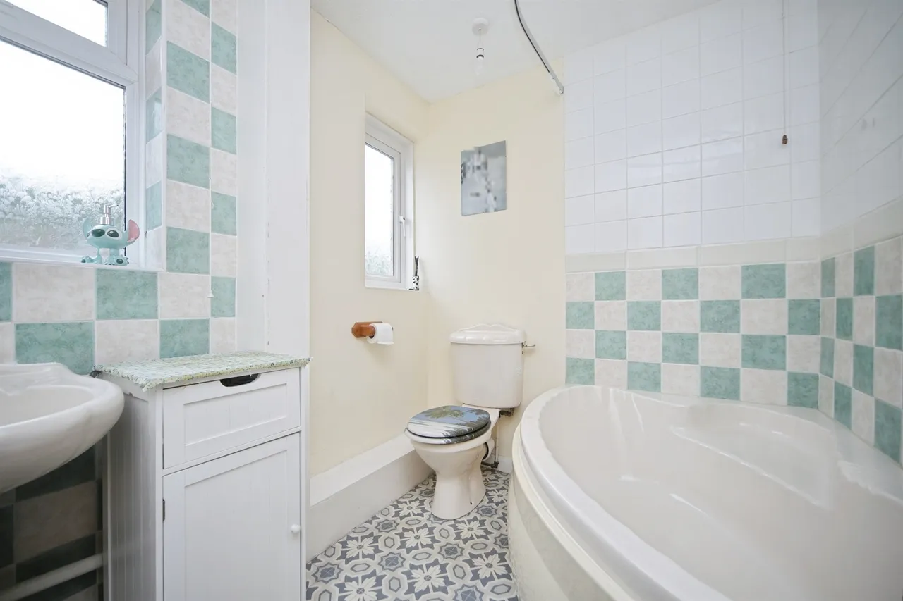 Spinneyfield, Bishops Lydeard, TA4, photo 12
