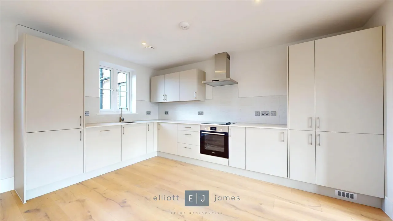 Freya Lodge, Loughton, photo 10
