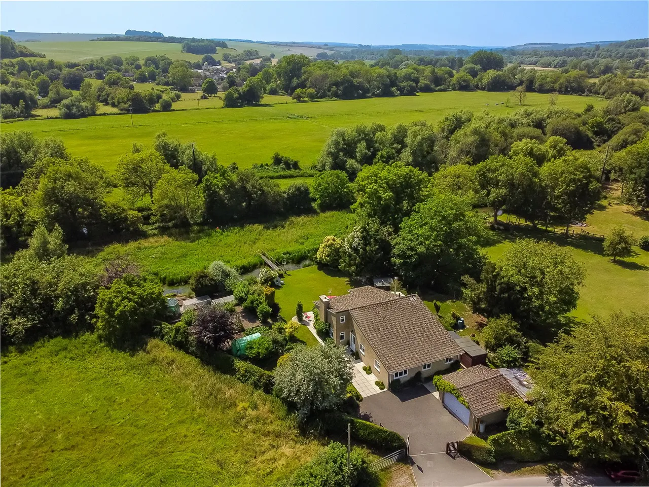 4 bed house for sale — Duck Street, Steeple Langford, Salisbury, Wiltshire, SP3 4NH