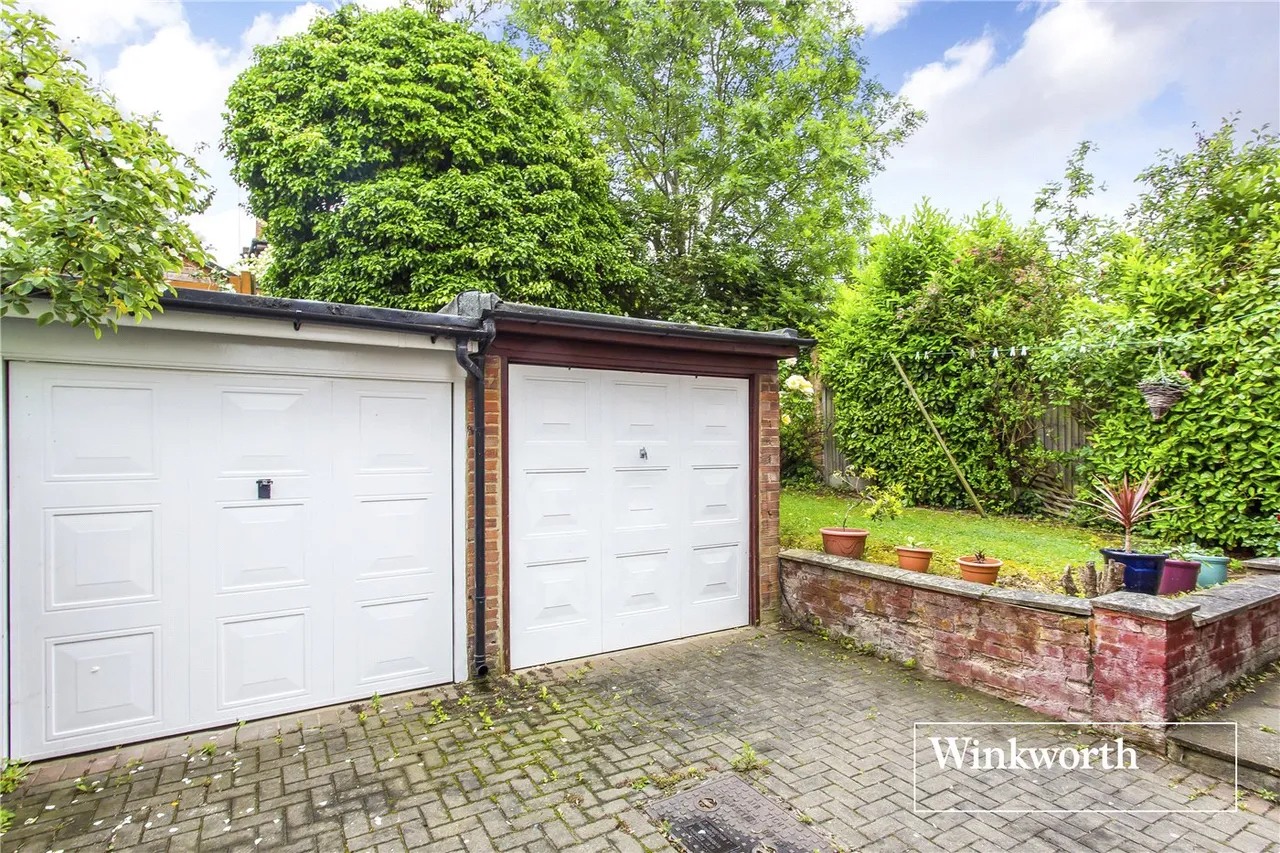 Oakdene Park, Finchley, London, N3, photo 12