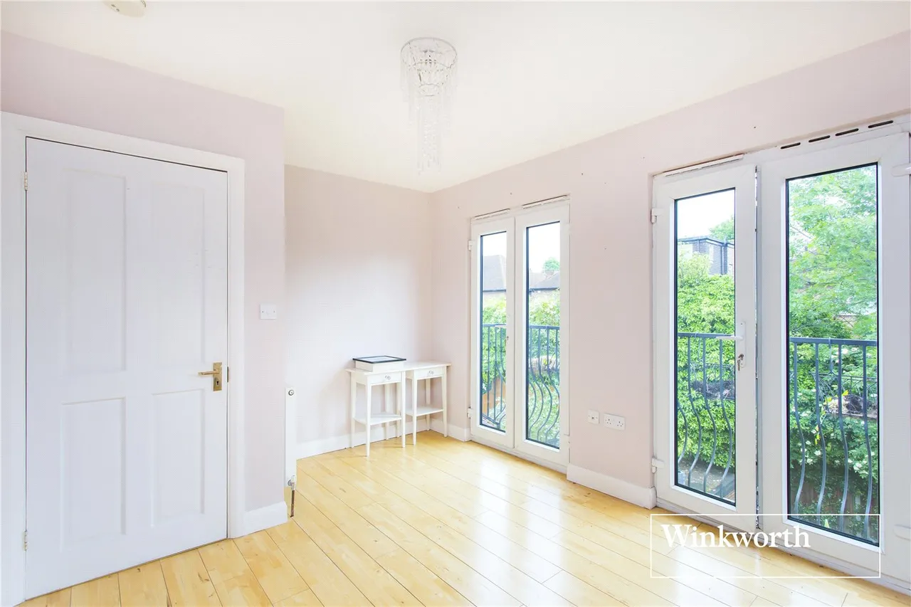5 bed house for sale — Oakdene Park, Finchley, London, N3