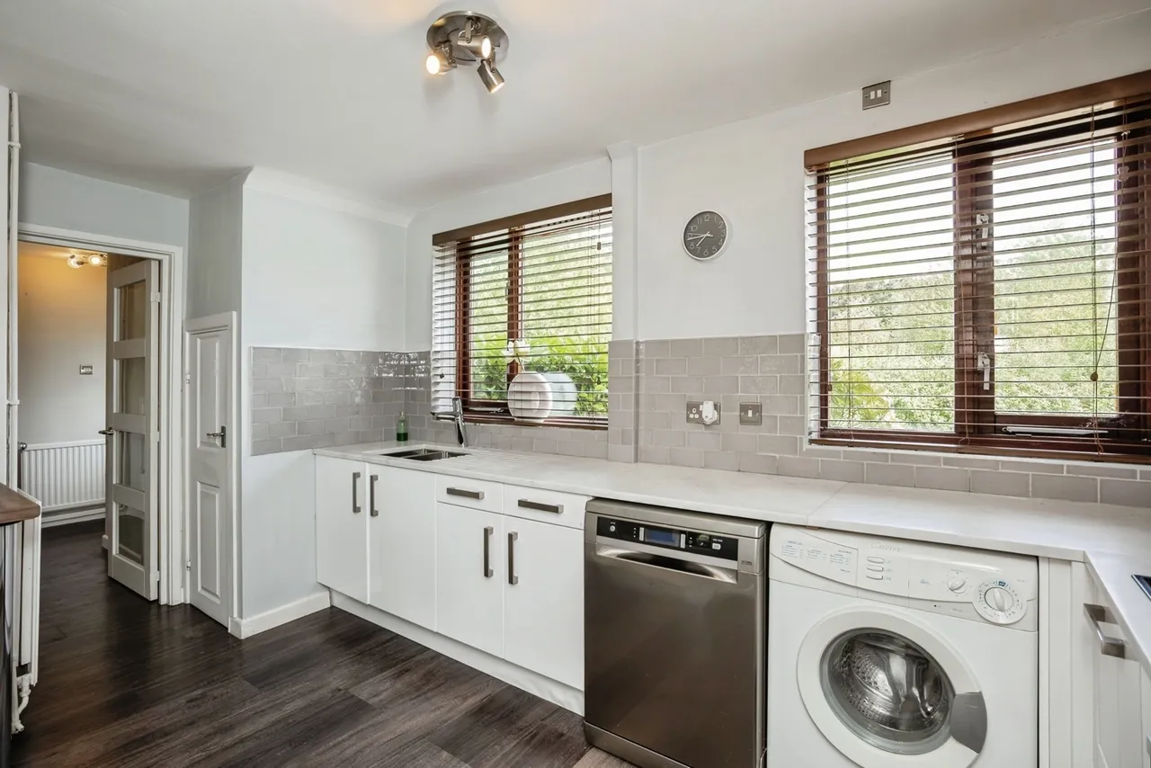Fairway Crescent, Newton, NG13, photo 7