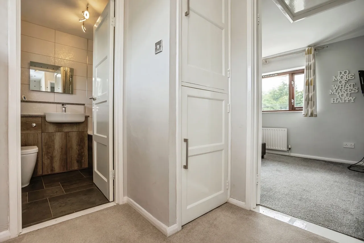 Fairway Crescent, Newton, NG13, photo 12