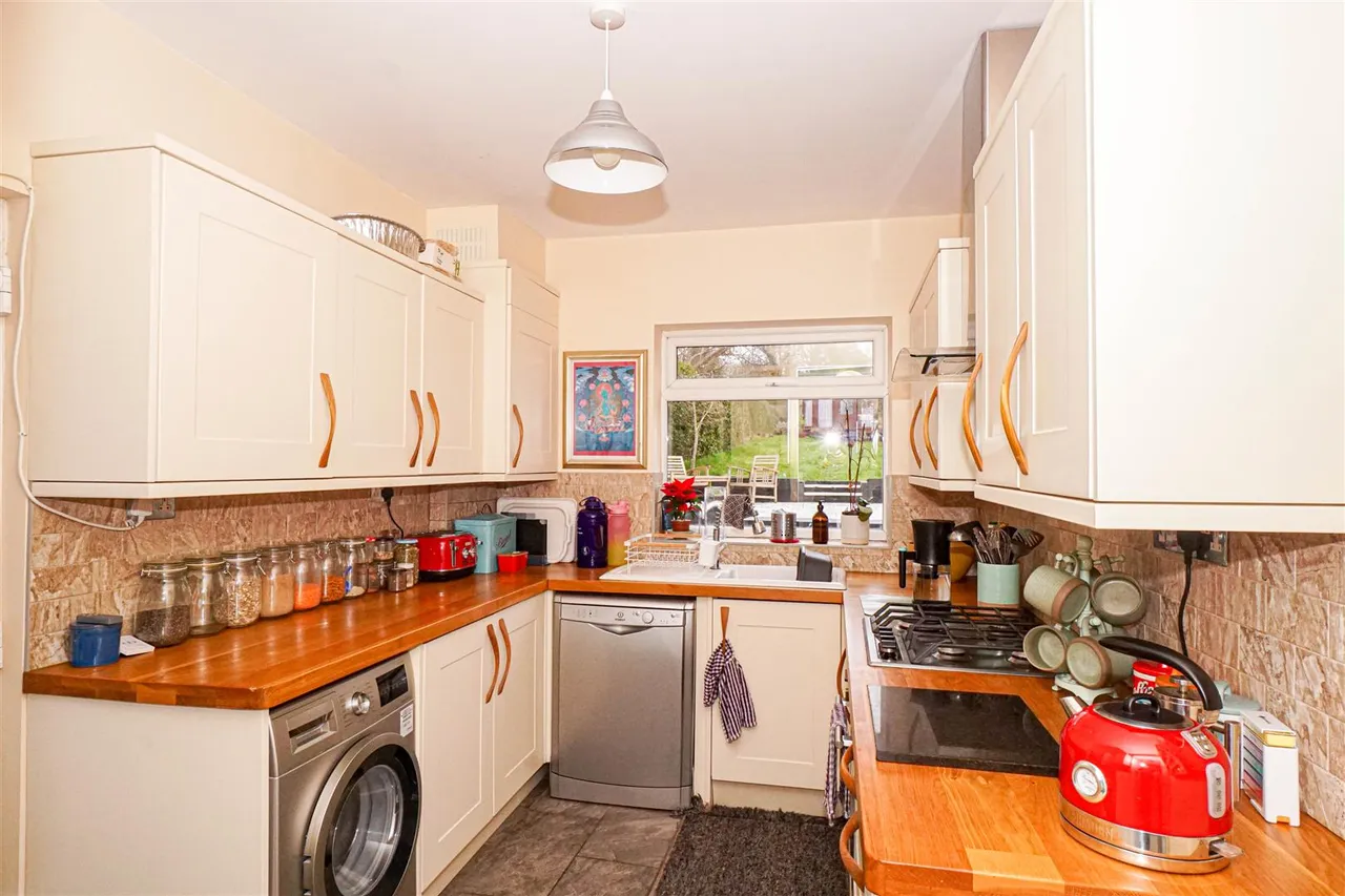 St. Helens Road, Hastings, photo 18