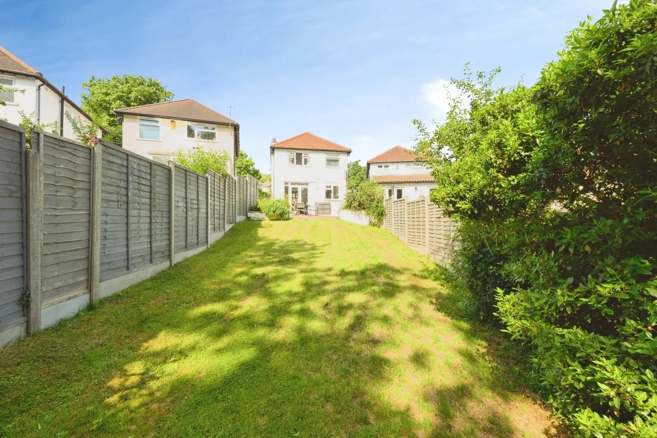 Roke Road, Kenley, CR8, photo 13