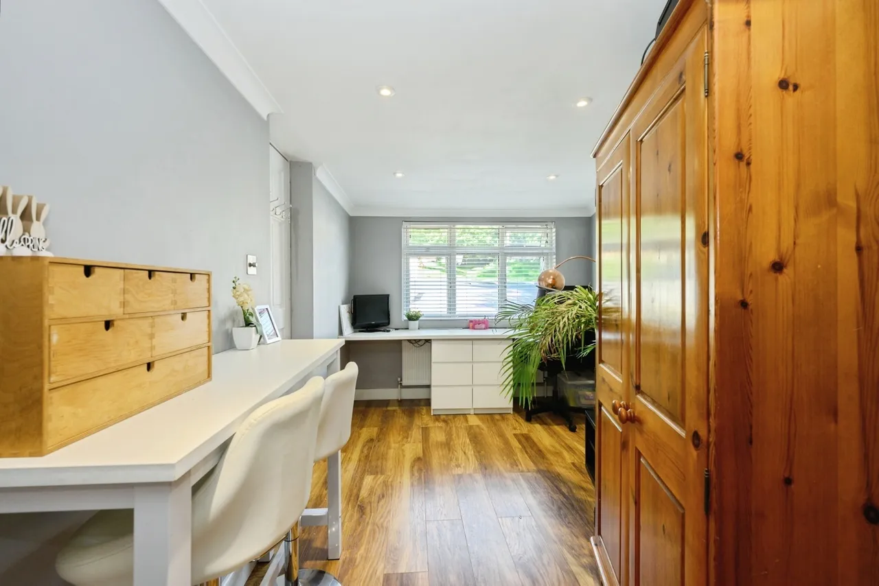 Roke Road, Kenley, CR8, photo 9
