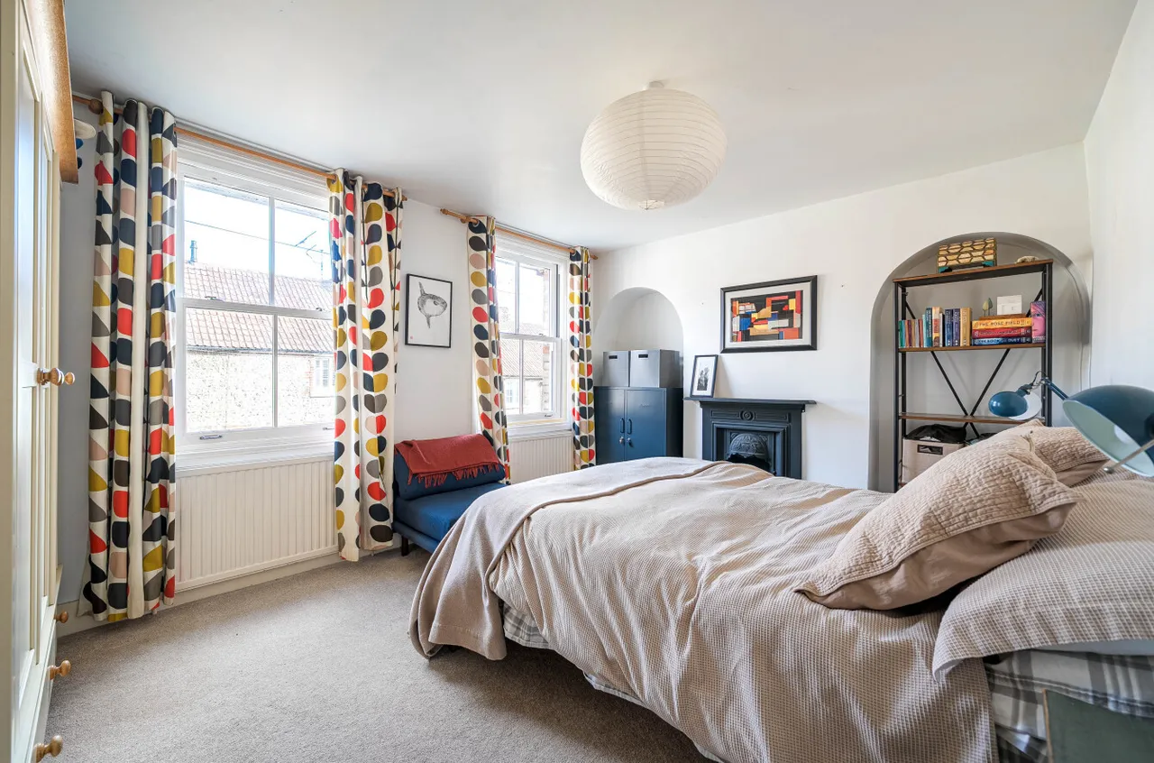 Hyde Close, Winchester, SO23, photo 8