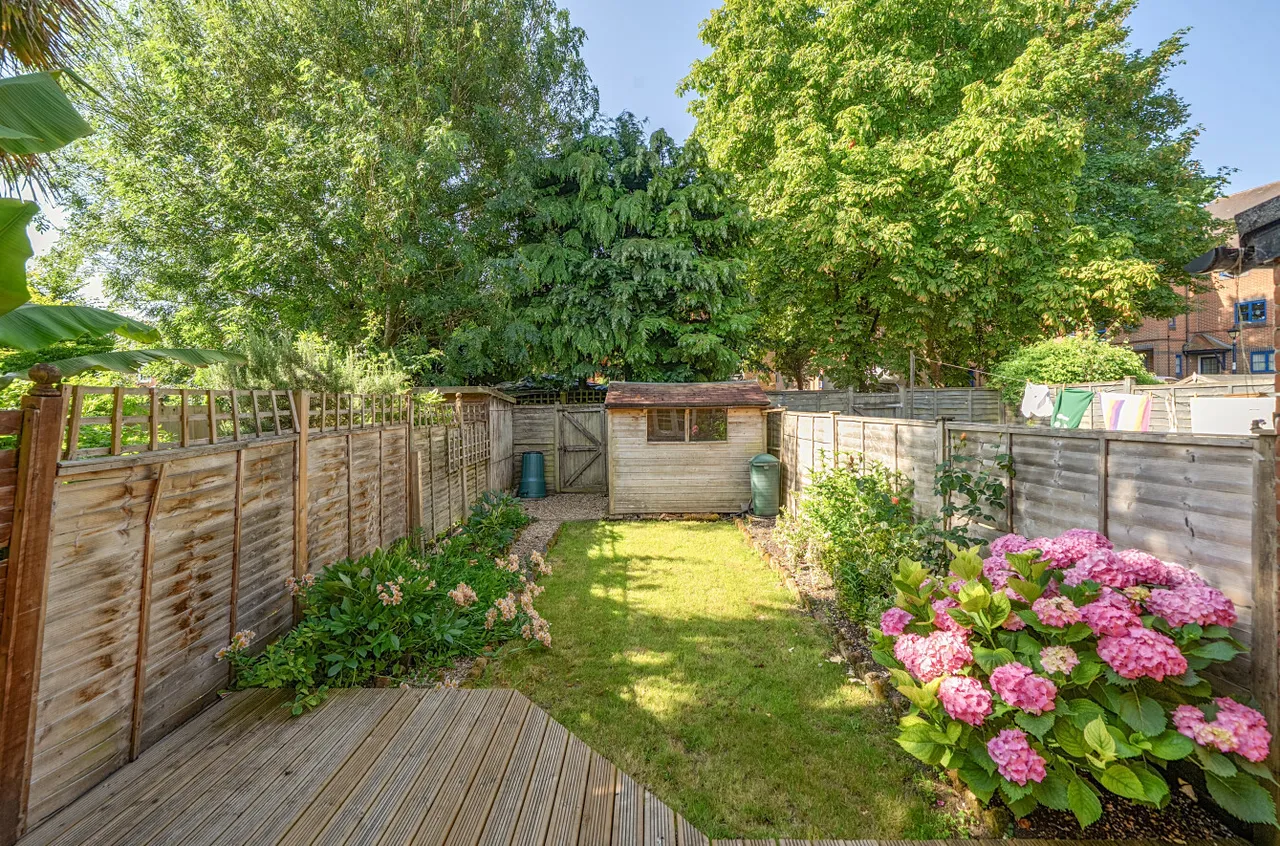 Hyde Close, Winchester, SO23, photo 9