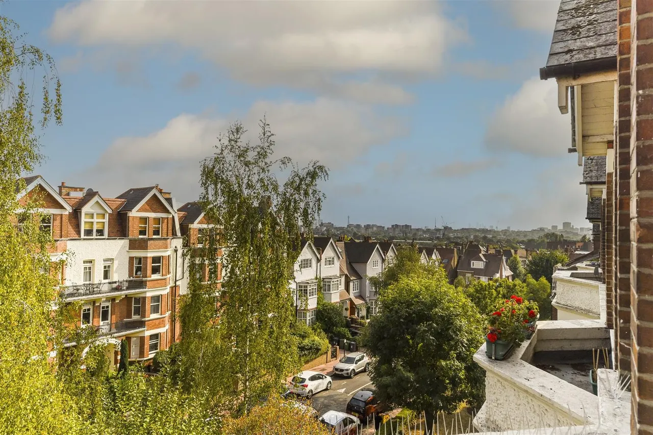Honeybourne Road, London, NW6, photo 6