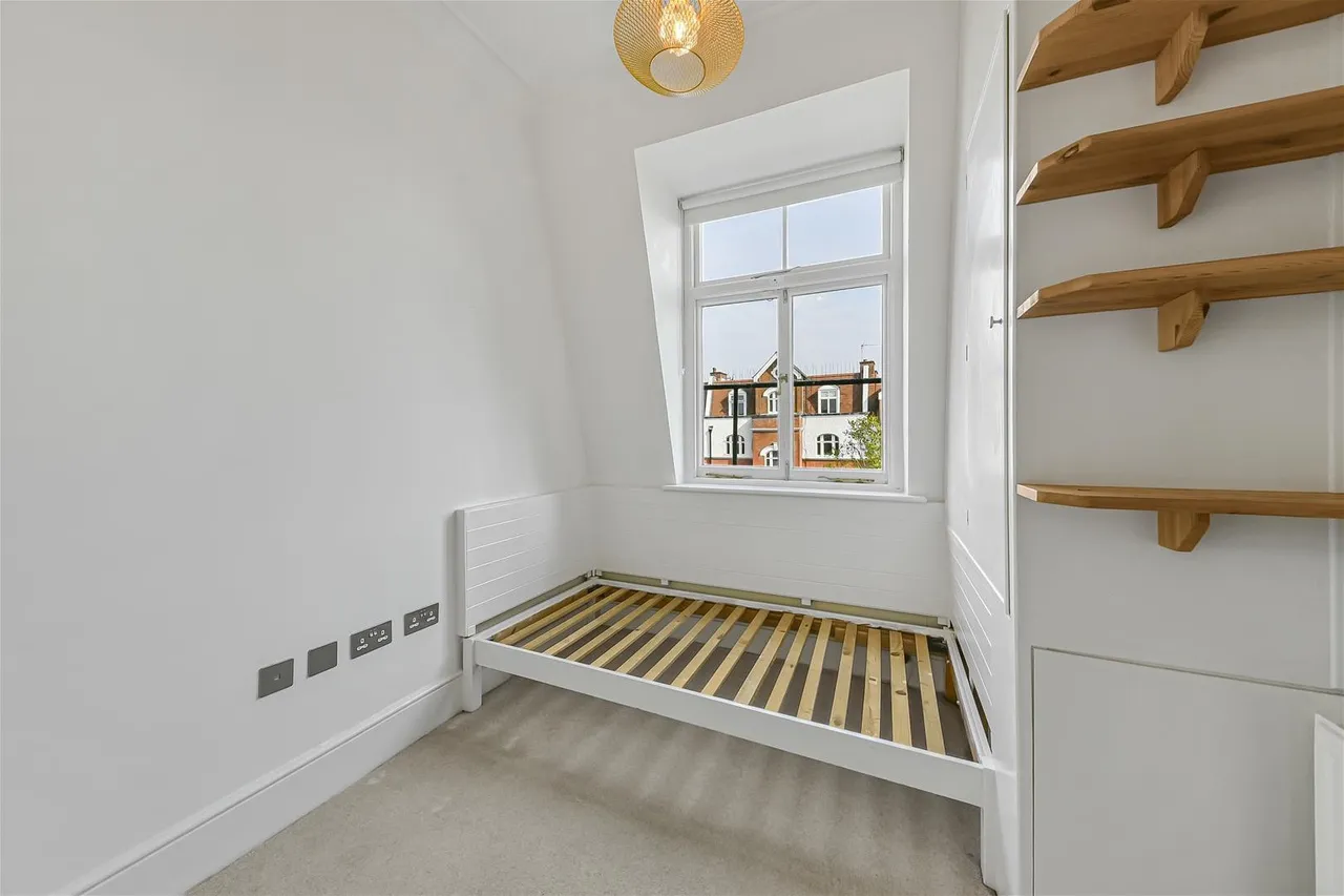 Honeybourne Road, London, NW6, photo 13