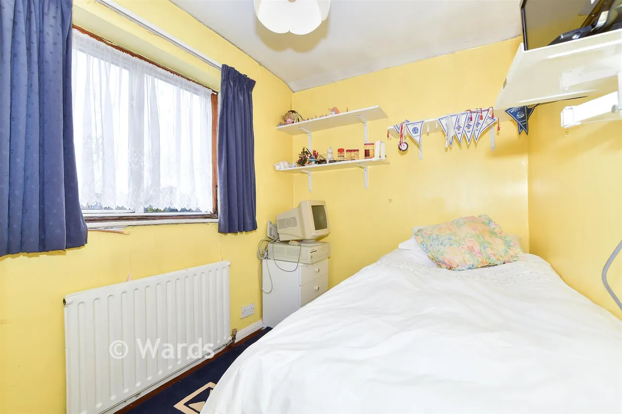 Corner Farm Road, Staplehurst, TN12, photo 9