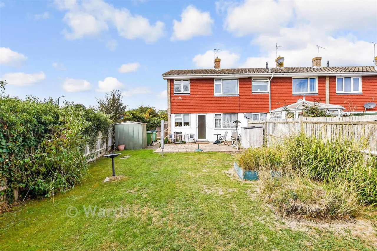 Corner Farm Road, Staplehurst, TN12, photo 11
