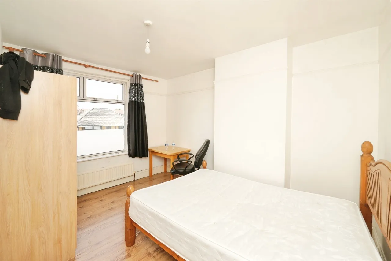 Filton Avenue, Horfield, Bristol, photo 5