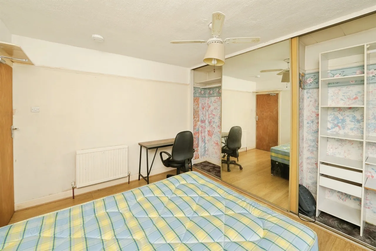 Filton Avenue, Horfield, Bristol, photo 7
