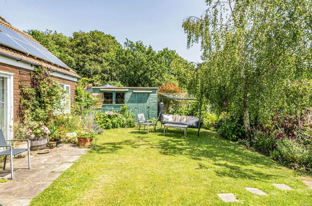 Ridgeway Gardens, Glastonbury, BA6, photo 6