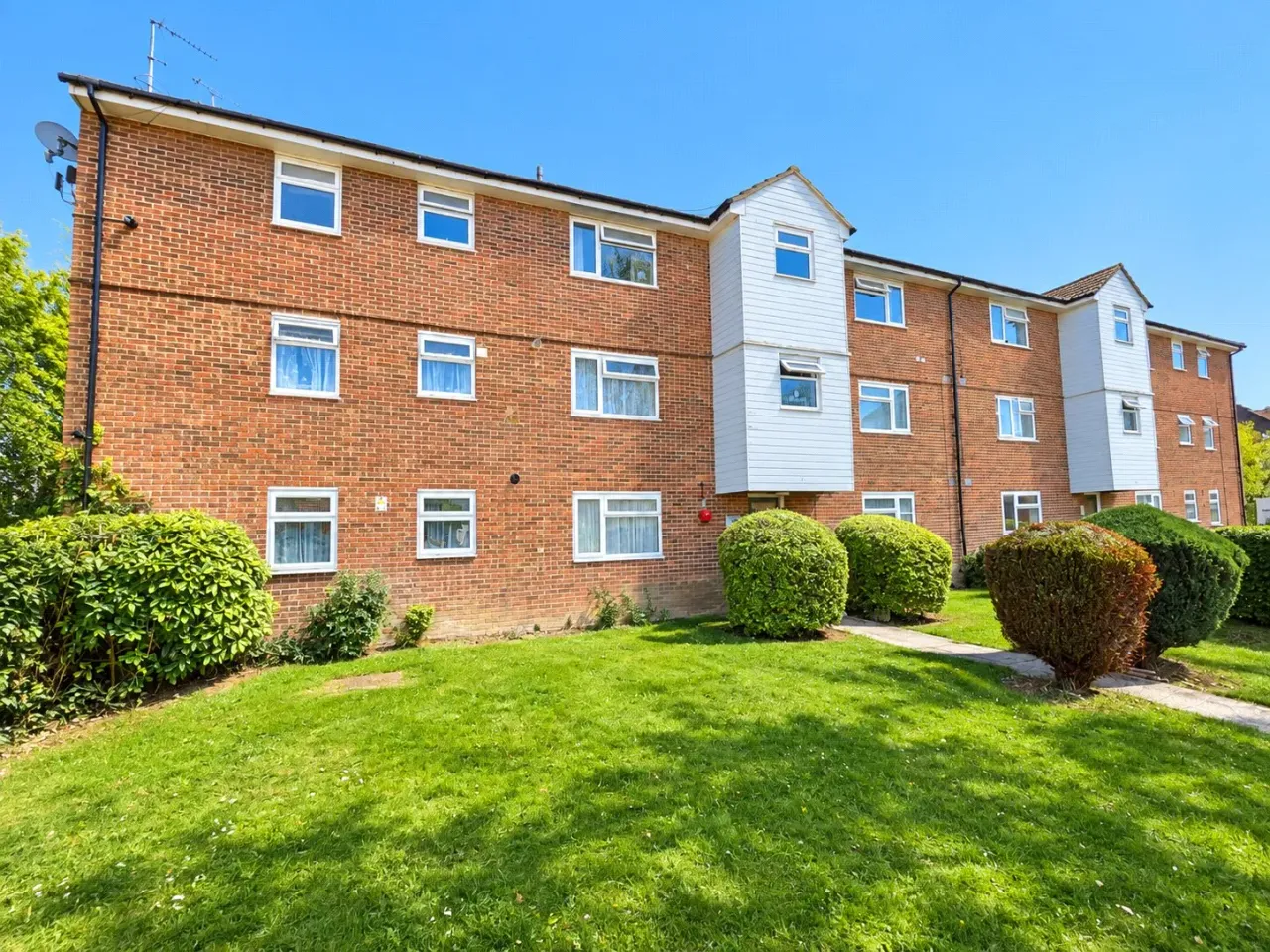 1 bed flat for sale, Boston Avenue, Rayleigh, SS6