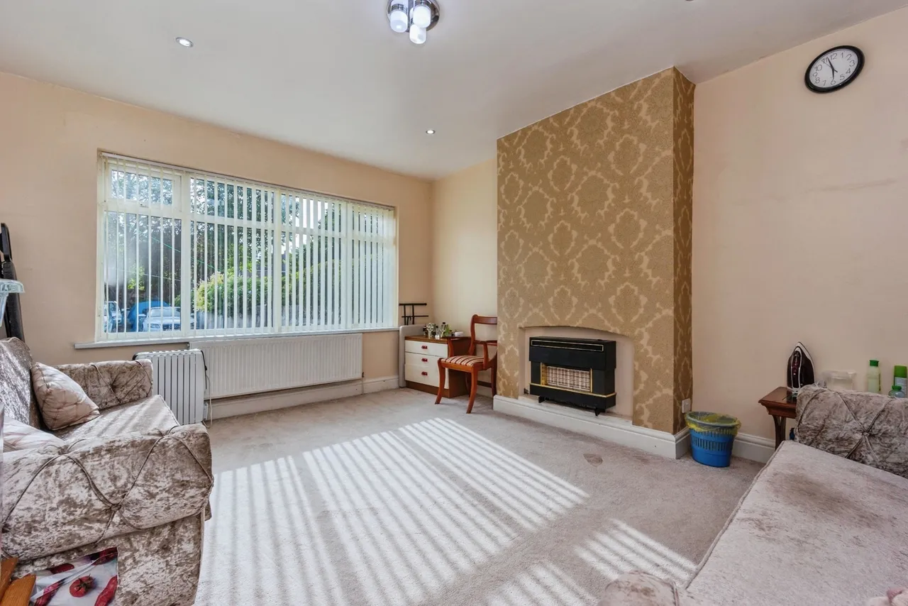 Seymour Grove, Old Trafford, Manchester, M16, photo 3