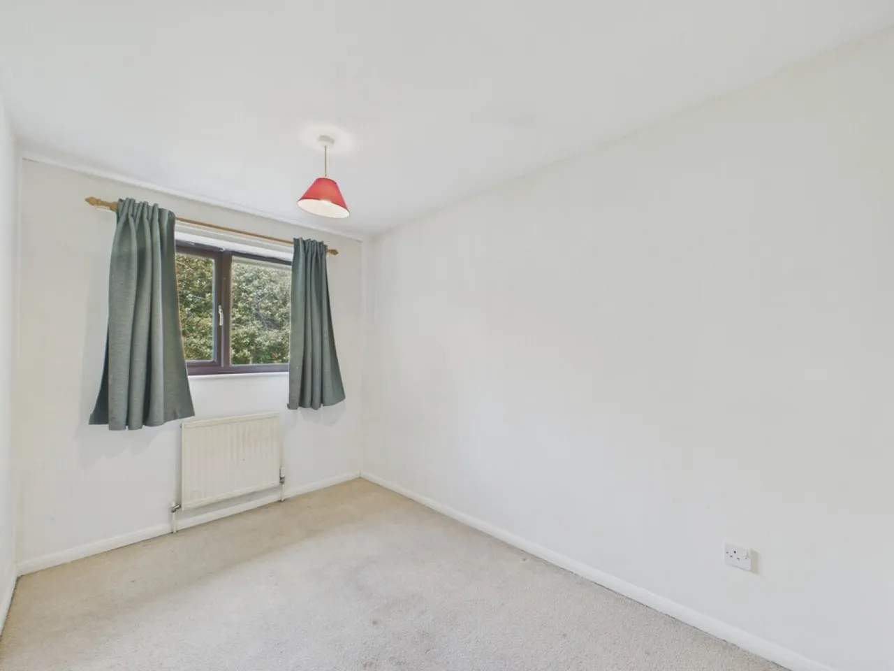 Holland Road, Old Whittington, S41, photo 12