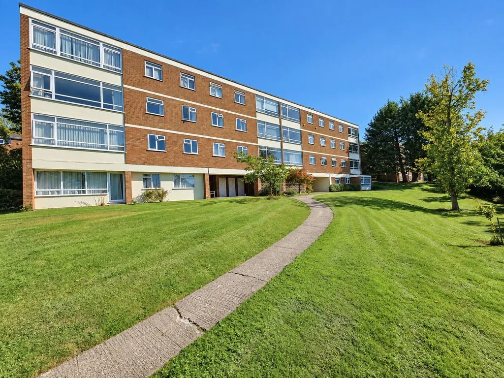 2 bed flat for sale, Green Hill Gate, High Wycombe, HP13