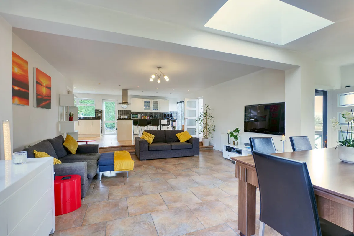 Mapledrakes Close, Ewhurst, GU6, photo 4