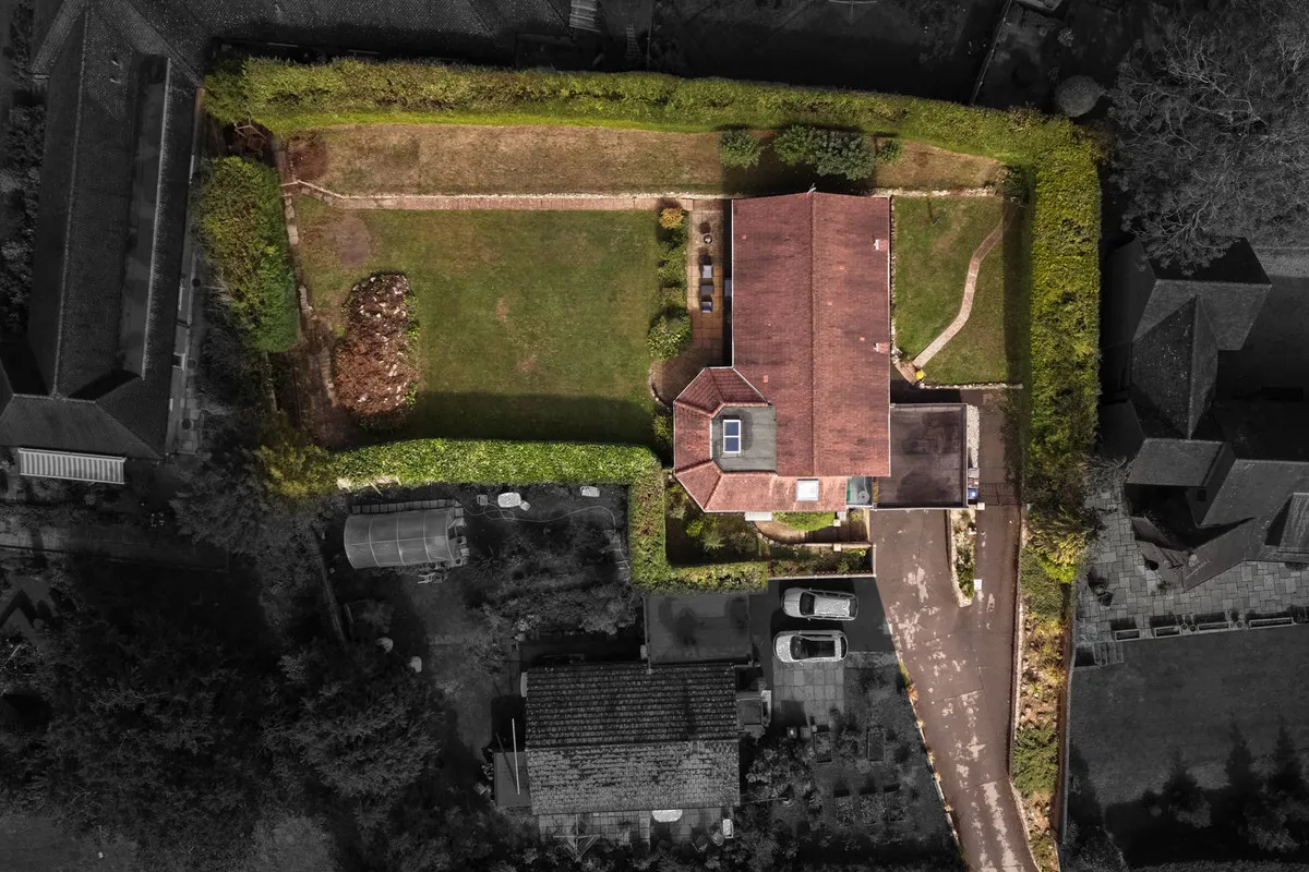 Mapledrakes Close, Ewhurst, GU6, photo 18