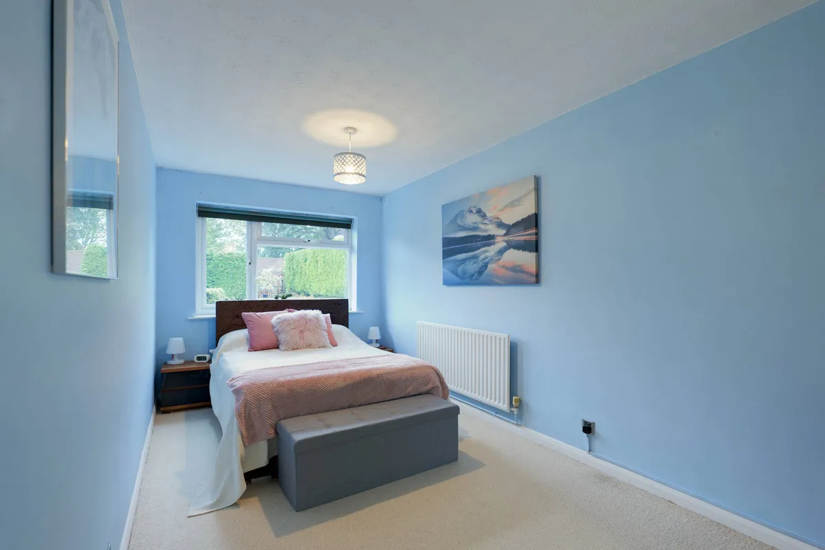 Mapledrakes Close, Ewhurst, GU6, photo 14