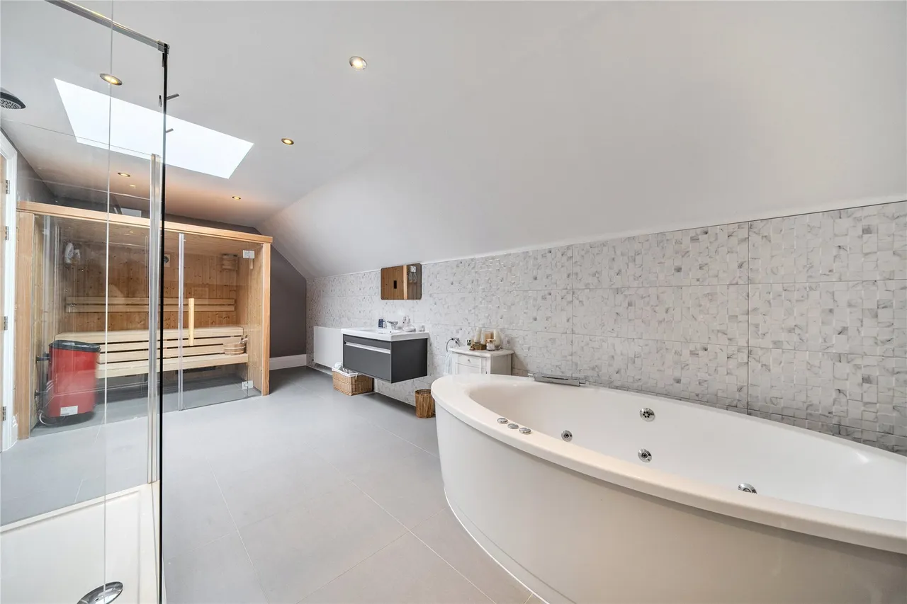 Forest Ridge, Keston, BR2, photo 47