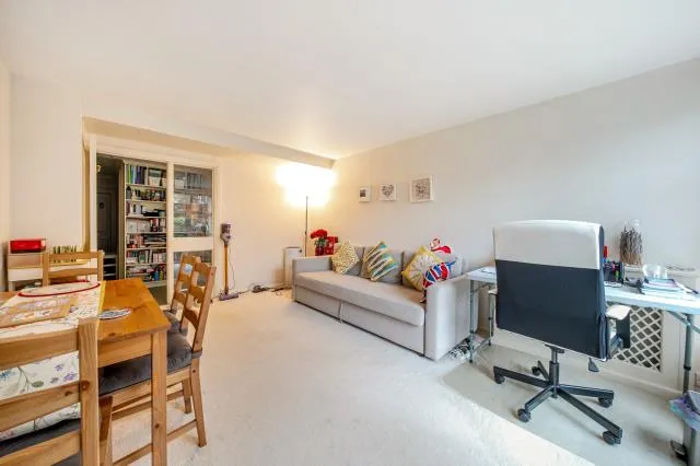 Russell Court, Oxford, OX2, photo 5