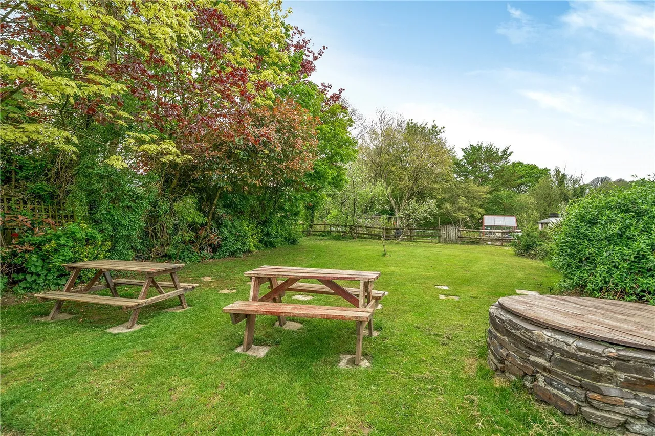 Launceston, PL15, photo 31