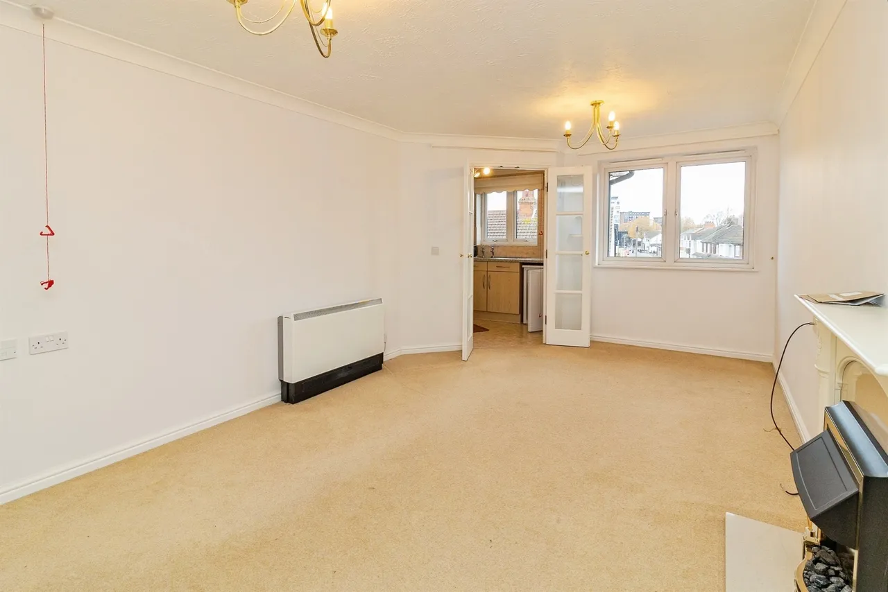 Clifford Avenue, Bletchley, MK2, photo 5