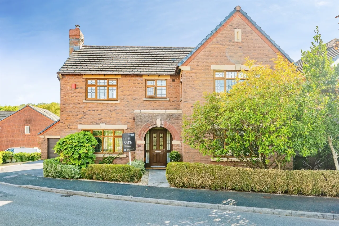 4 bed house for sale, Pant Ardwyn Bridgend, CF35
