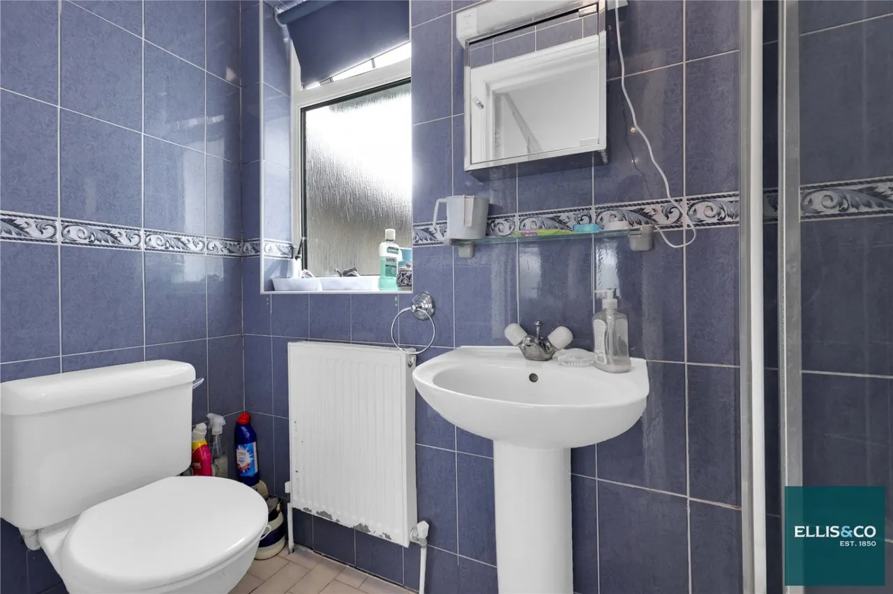 Tenterden Drive, Hendon, NW4, photo 12
