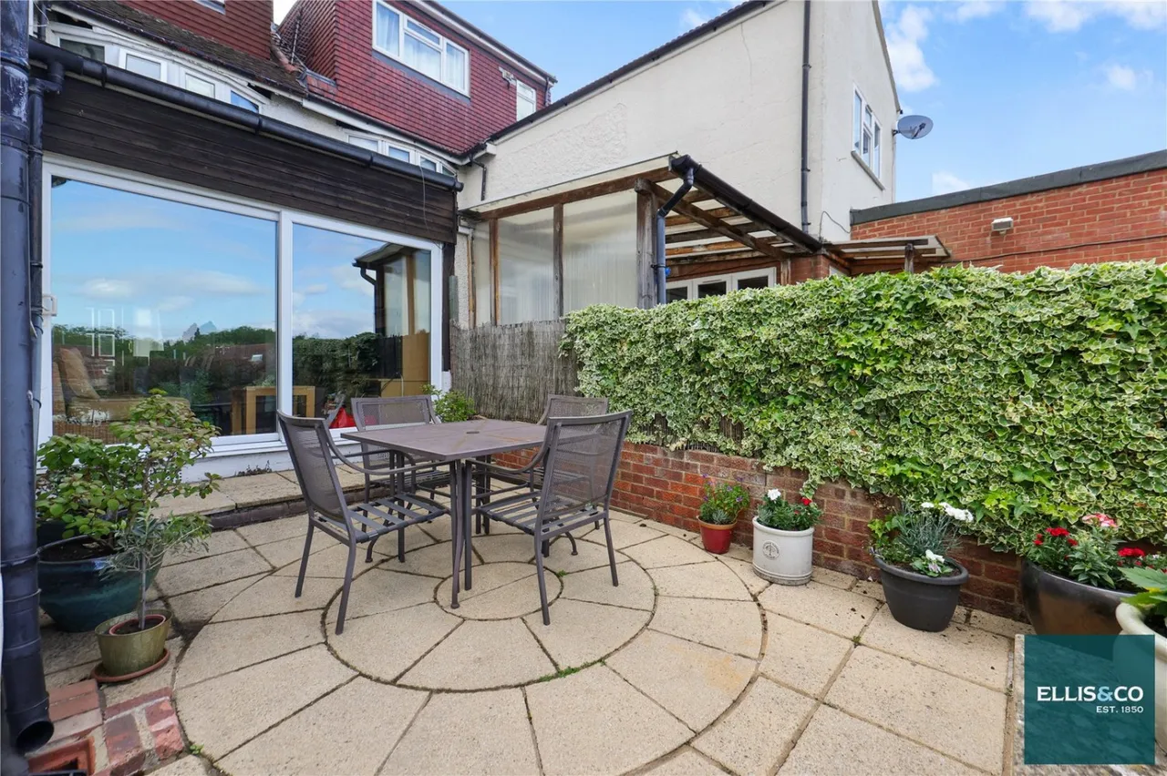Tenterden Drive, Hendon, NW4, photo 22