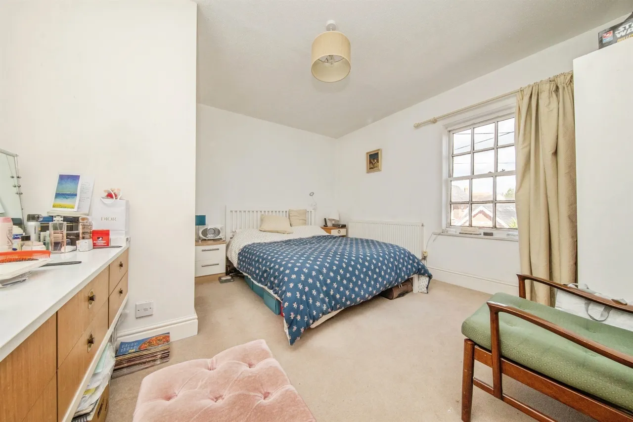 Station Road, Great Bentley, Colchester, photo 12