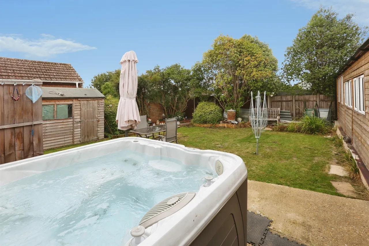 Cowper Road, Southampton, photo 12