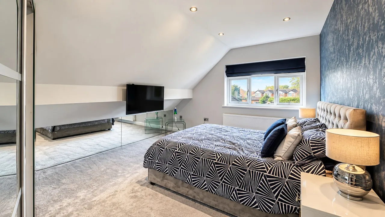 Winmarith Drive, Hale Barns, WA15, photo 17