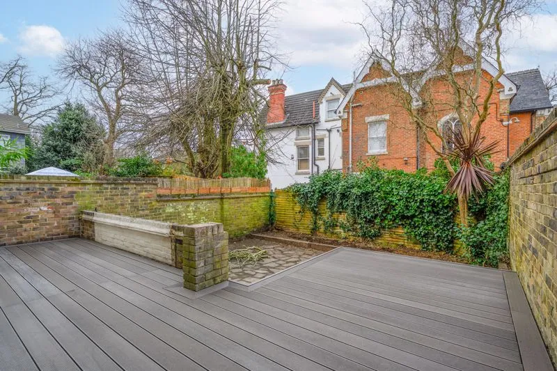 Angas Court, Weybridge KT13 9BB, photo 11