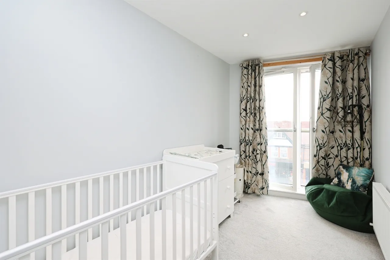 St. Albans Road, Watford, photo 11