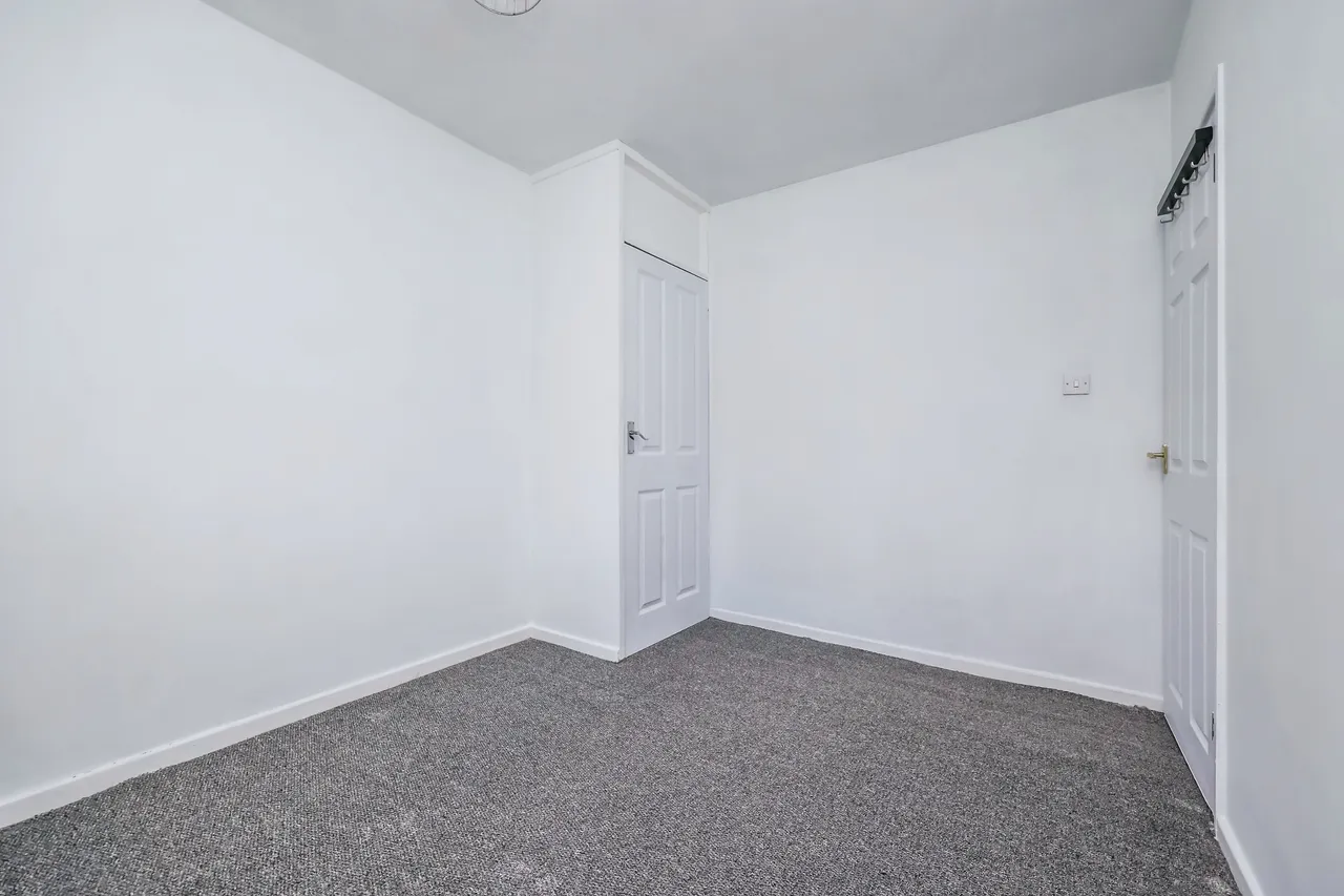 Burrows Avenue, Nottingham, NG9, photo 12