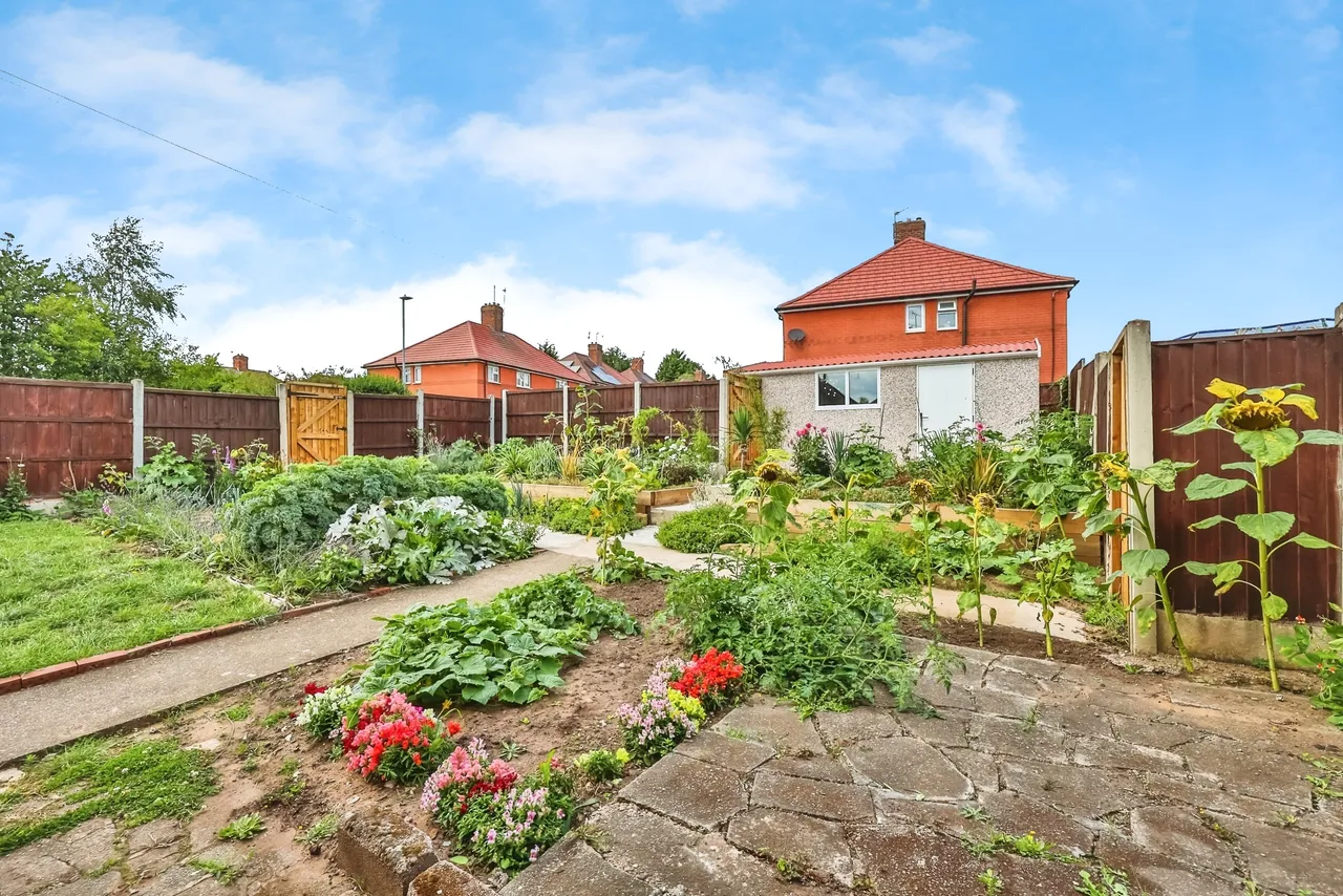 Burrows Avenue, Nottingham, NG9, photo 3