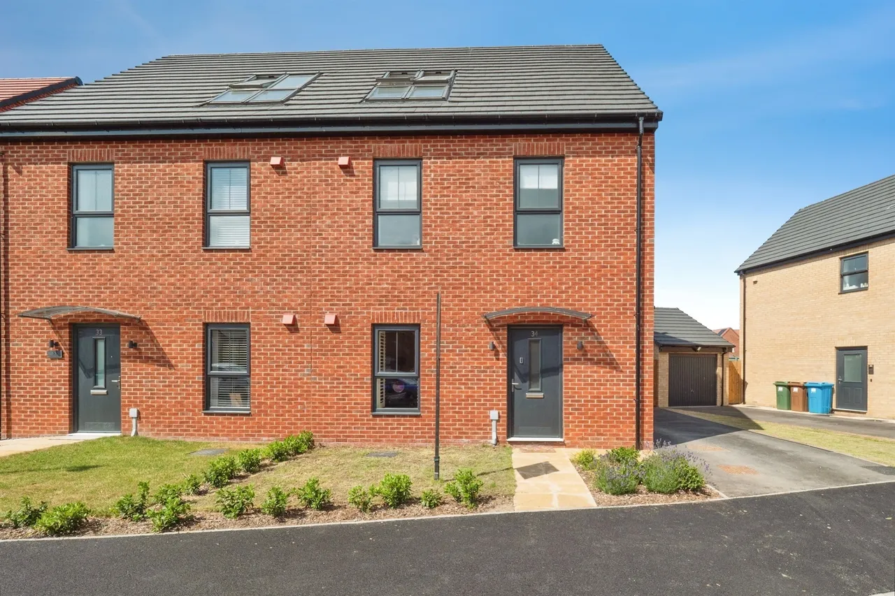 4 bed house for sale — Adkin Drive, BEVERLEY