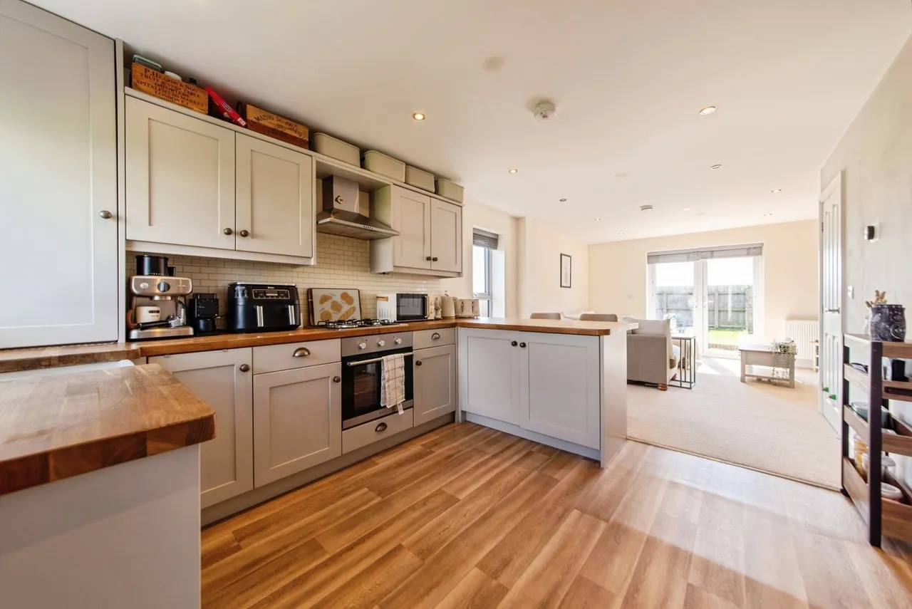 Wesley Road, Cherry Willingham, Lincoln, Lincolnshire, LN3, photo 13