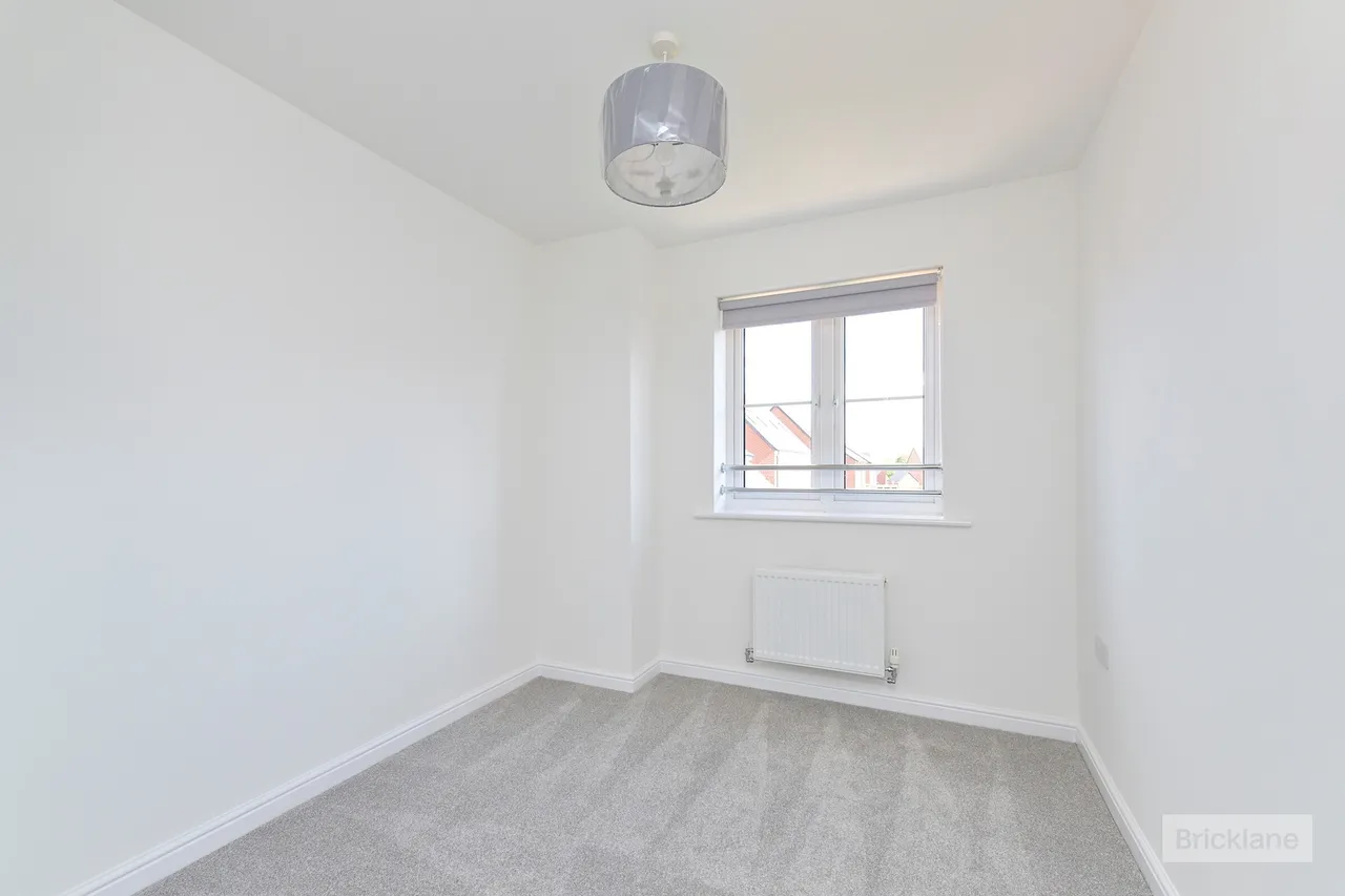 Rodney Close, MARKET HARBOROUGH, photo 9