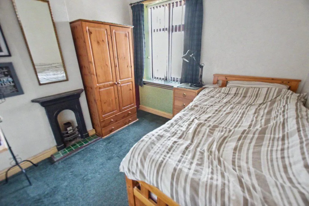 Burnt Side Road, Leeds, LS12, photo 7
