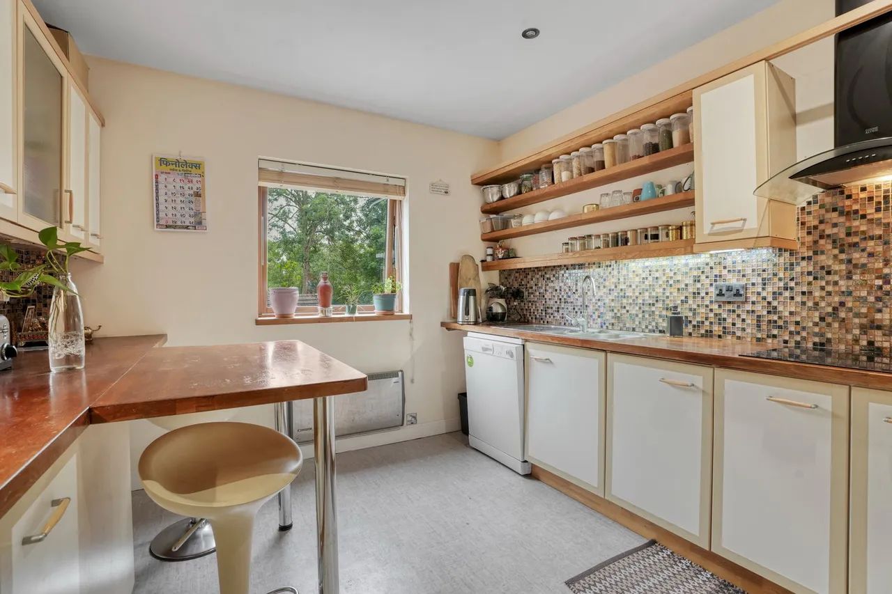 Woodward Place, Loughton Lodge, Milton Keynes, MK8 9LG, photo 10